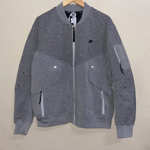 Nike Sportswear Tech Pack Full-Zip Bomber Jacket DM5501-011 Mens Size L $225 NEW - Picture 2 of 9